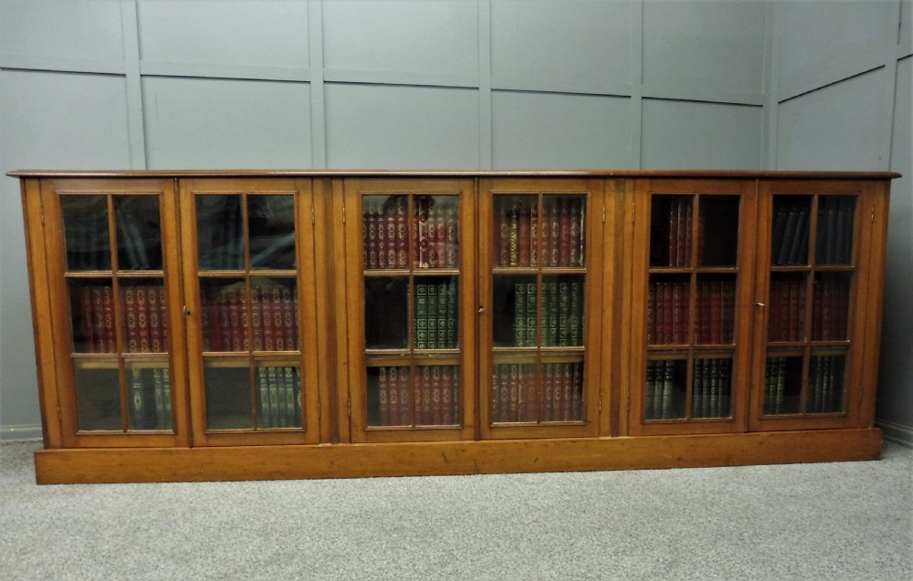 LONG LOW VICTORIAN MAHOGANY BOOKCASE View III