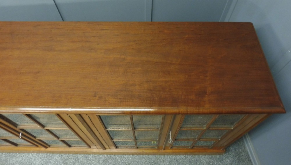 LONG LOW VICTORIAN MAHOGANY BOOKCASE View VIII