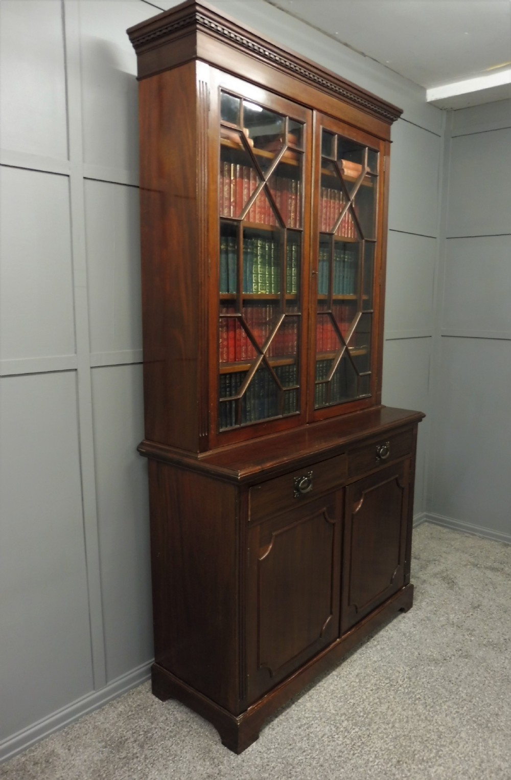 LATE 19TH CENTURY CABINET BOOKCASE View III