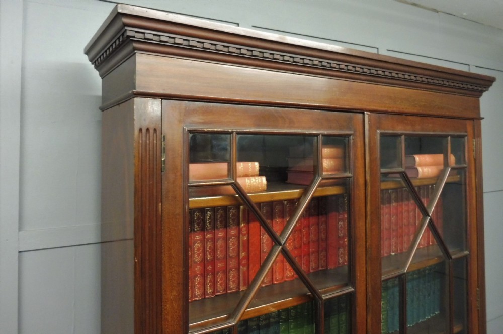 LATE 19TH CENTURY CABINET BOOKCASE View X