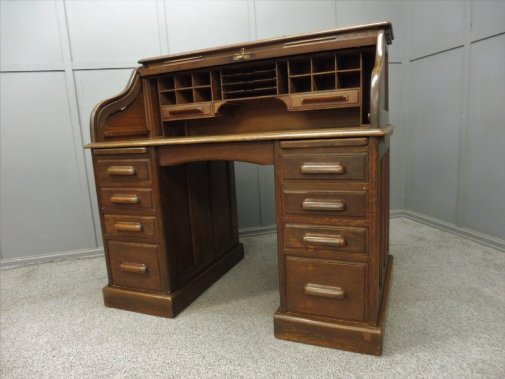 EDWARDIAN OAK ROLL TOP DESK View II