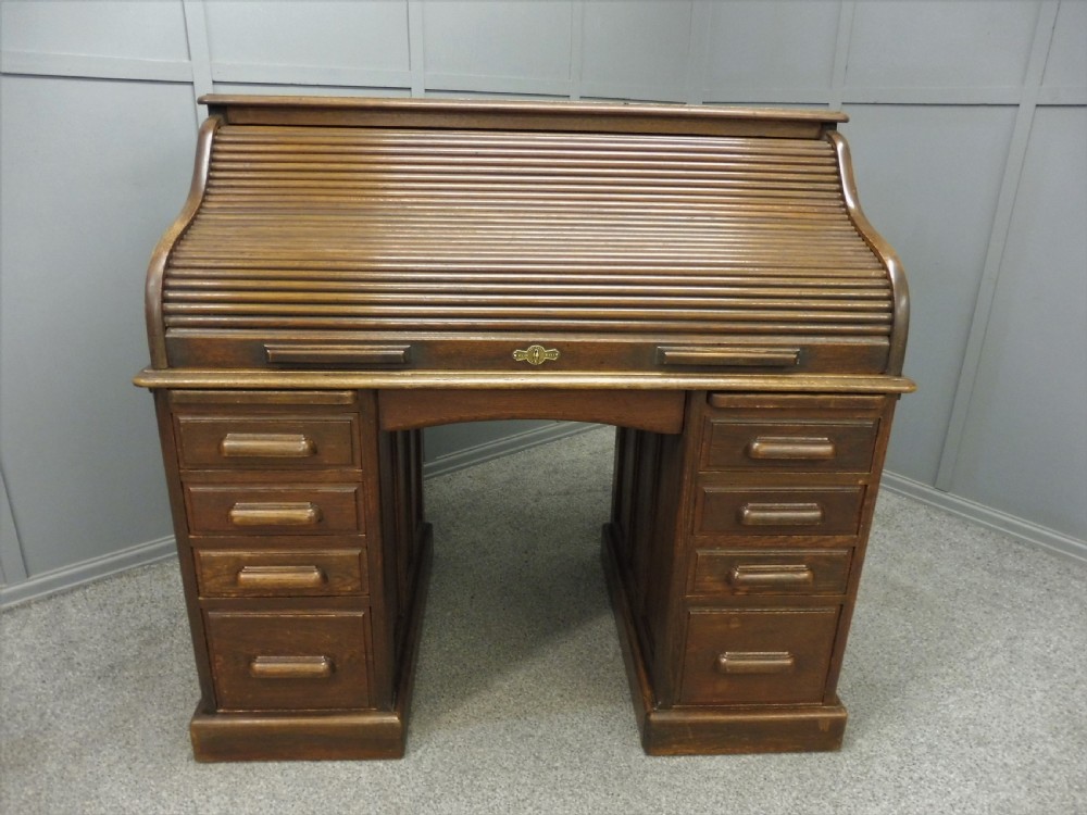 EDWARDIAN OAK ROLL TOP DESK View III
