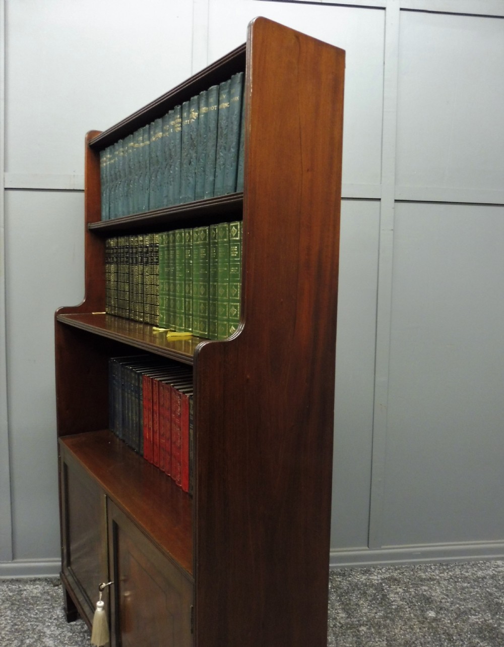 MAHOGANY WATERFALL BOOKCASE View XI