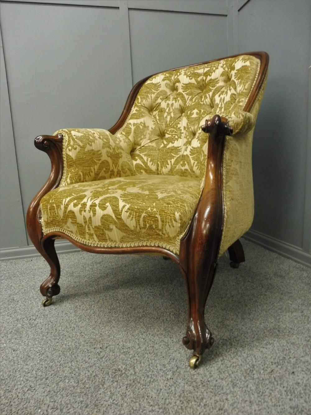 FABULOUS MID VICTORIAN ROSEWOOD ARMCHAIR  View II