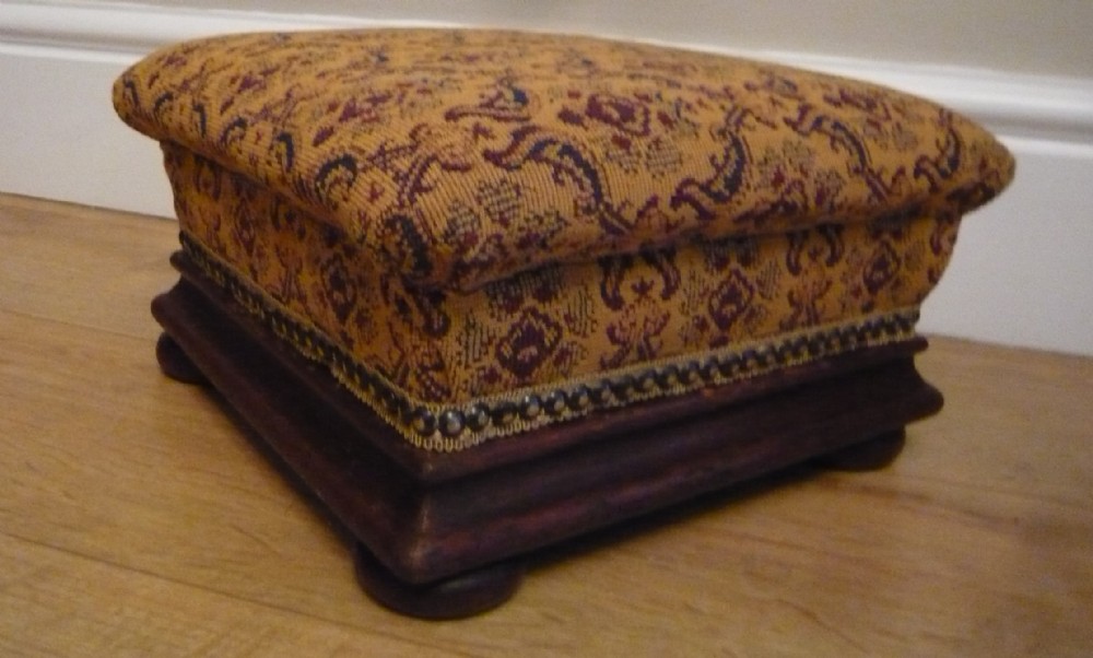 Victorian Mahogany Shaped Footstool Tapestry Upholstery c1880