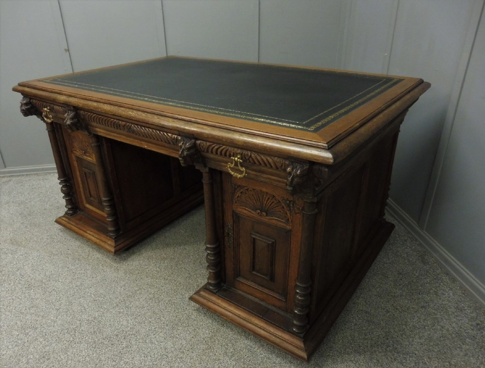 VICTORIAN GREEN MAN PARTNERS DESK View VI