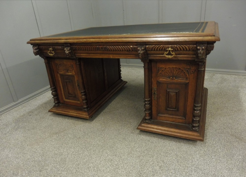 VICTORIAN GREEN MAN PARTNERS DESK View XIV