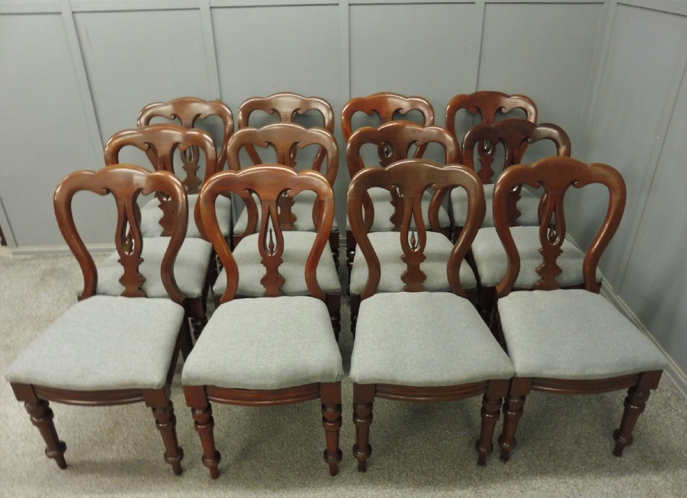 SET OF 12 VICTORIAN SPEARPOINT DINING CHAIRS View II