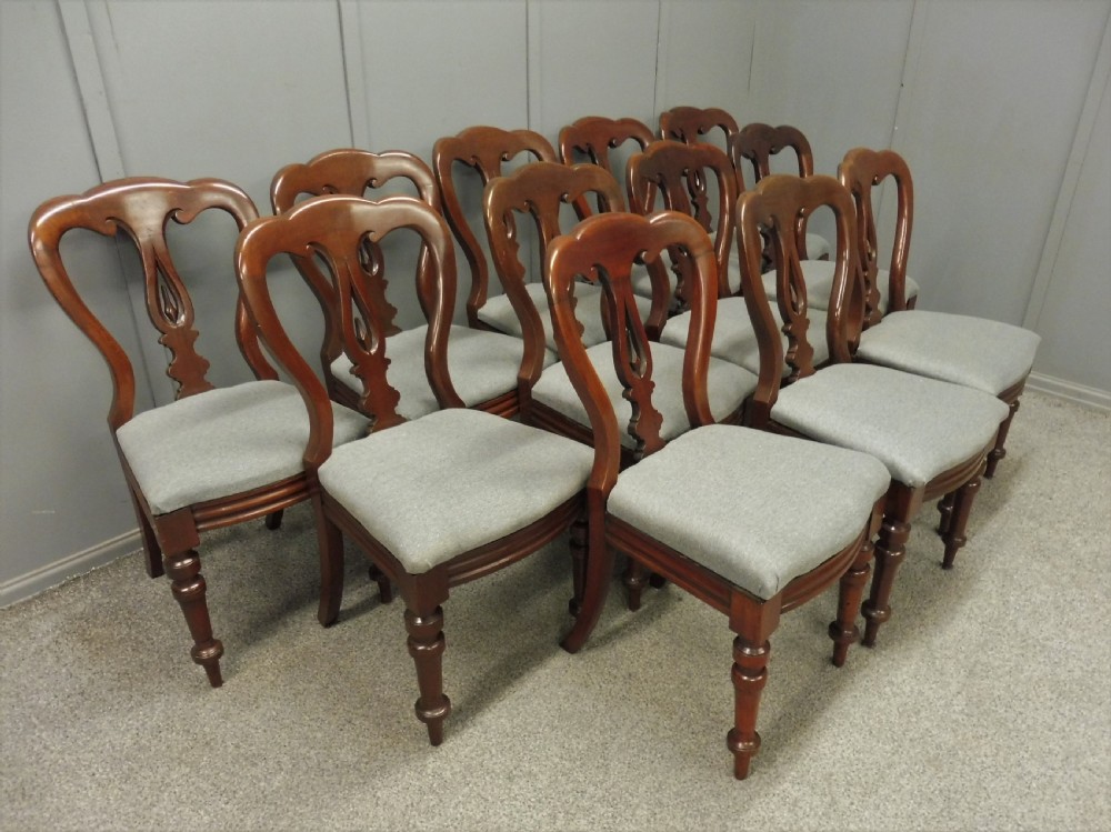 SET OF 12 VICTORIAN SPEARPOINT DINING CHAIRS View V