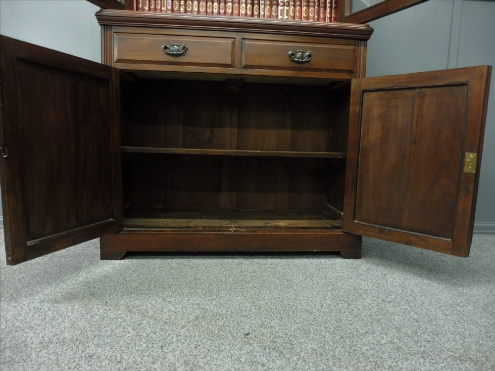 VICTORIAN WALNUT CABINET BOOKCASE View X