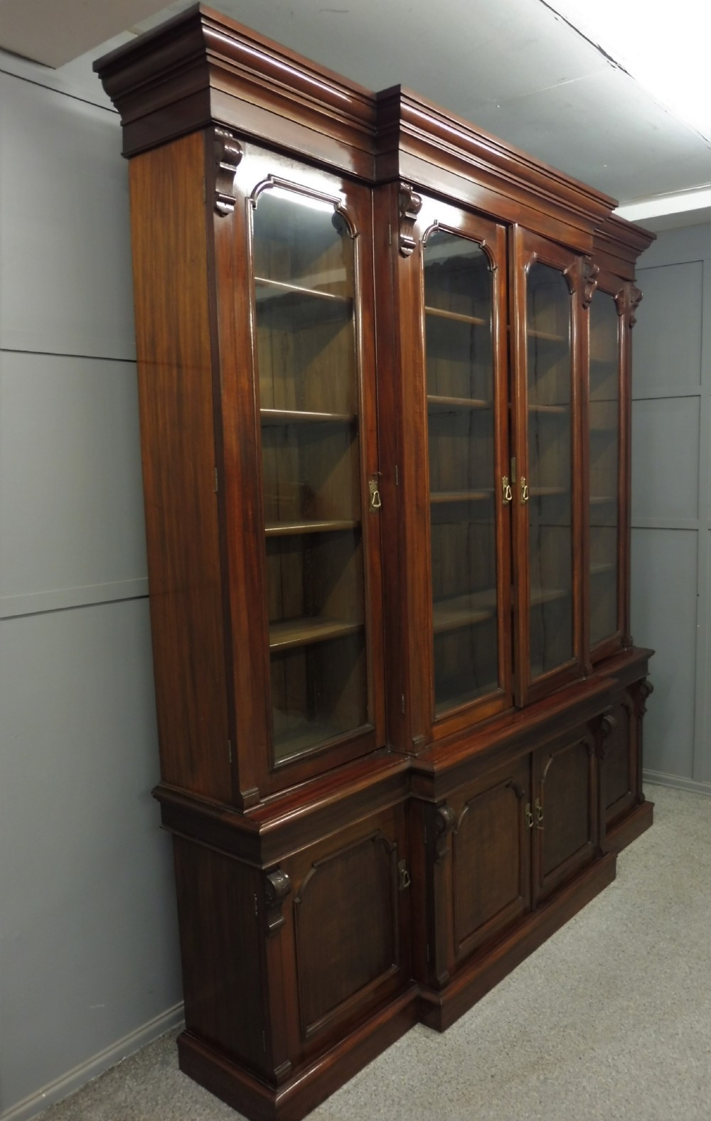 SUPERIOR QUALITY LARGE 19TH CENTURY LIBRARY BOOKCASE View IV