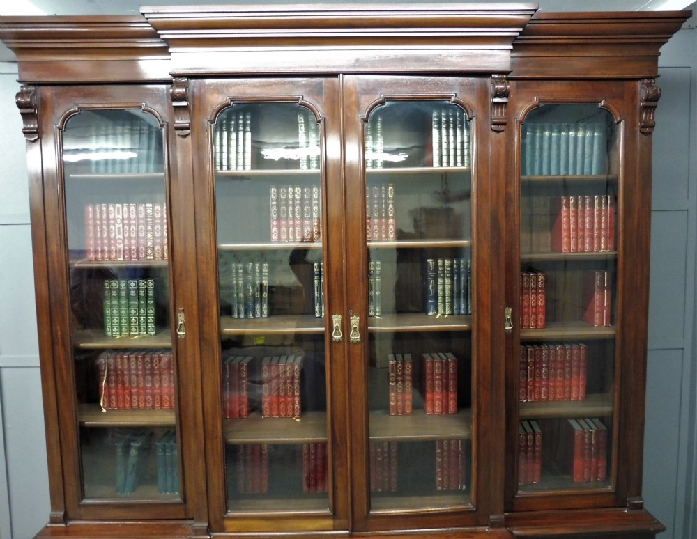 SUPERIOR QUALITY LARGE 19TH CENTURY LIBRARY BOOKCASE View V