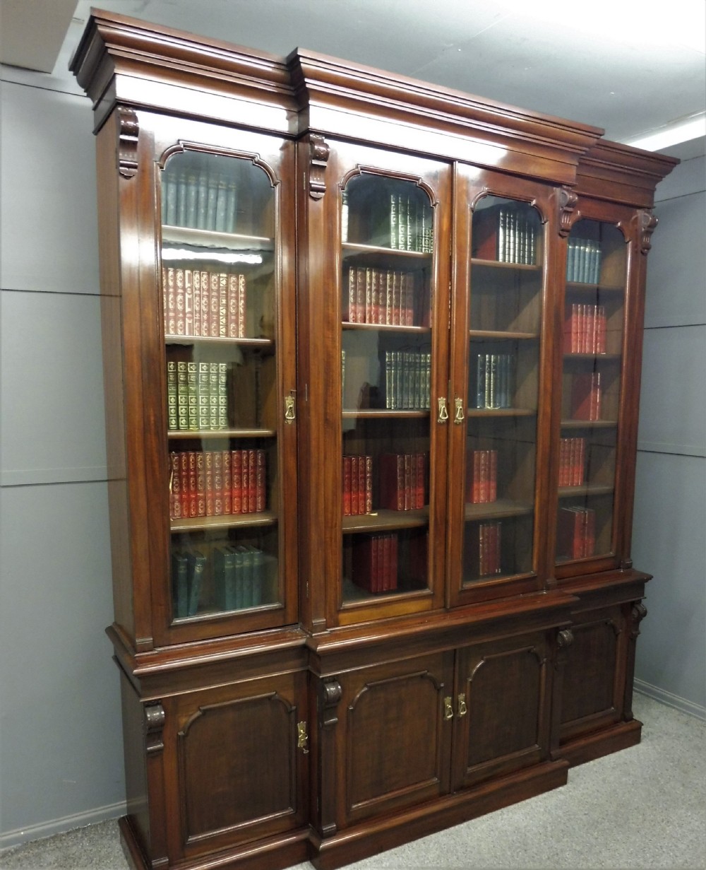 SUPERIOR QUALITY LARGE 19TH CENTURY LIBRARY BOOKCASE View VII