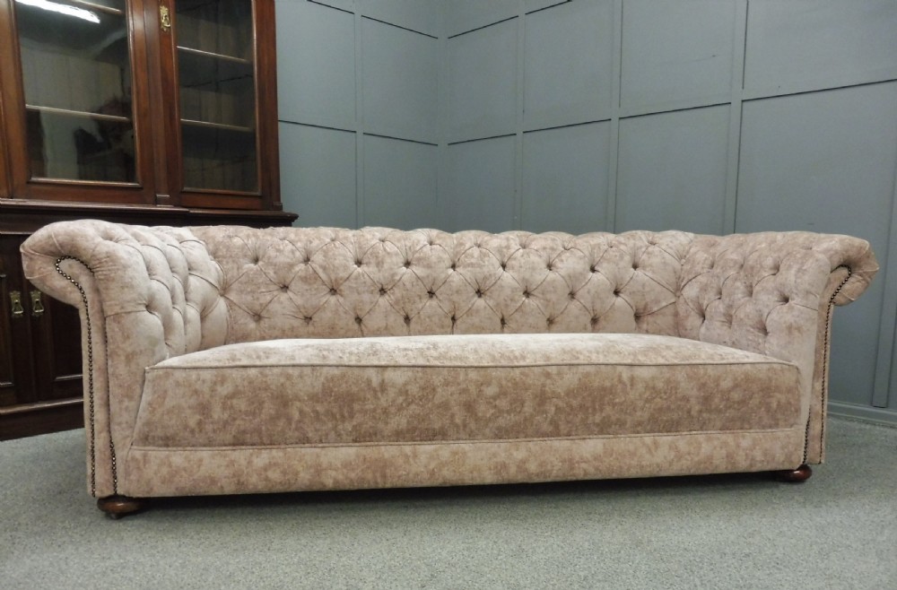 LARGE VICTORIAN CHESTERFIELD SOFA View II