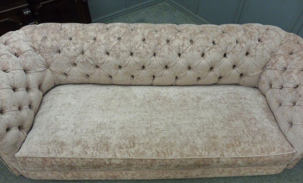 LARGE VICTORIAN CHESTERFIELD SOFA View IX