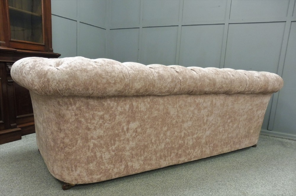 LARGE VICTORIAN CHESTERFIELD SOFA View XIII