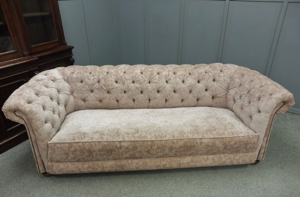 LARGE VICTORIAN CHESTERFIELD SOFA View XIV