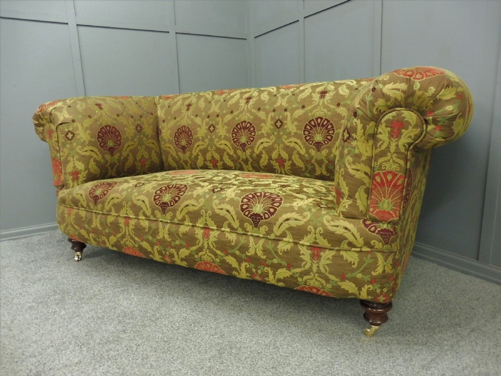 NEWLY RESTORED AND REUPHOSTERED VICTORIAN CHESTERFIELD  View II