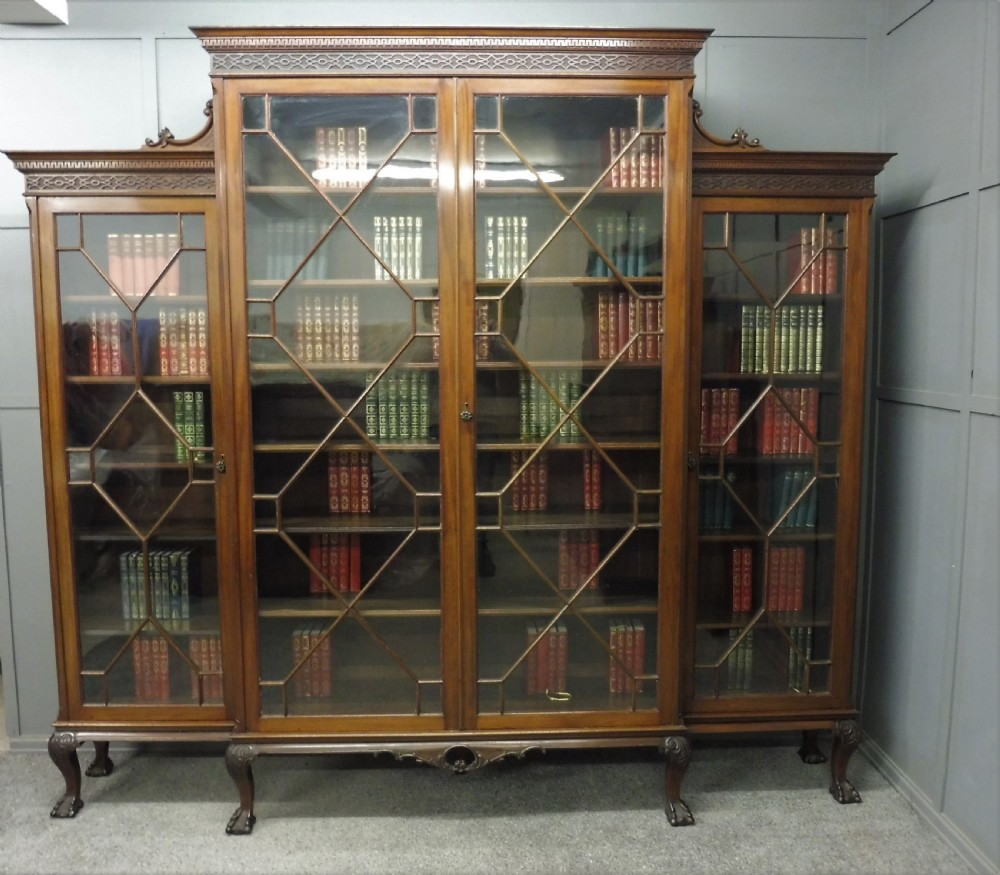 LARGE 19TH CENTURY COUNTRY HOUSE BOOKCASE View XIV