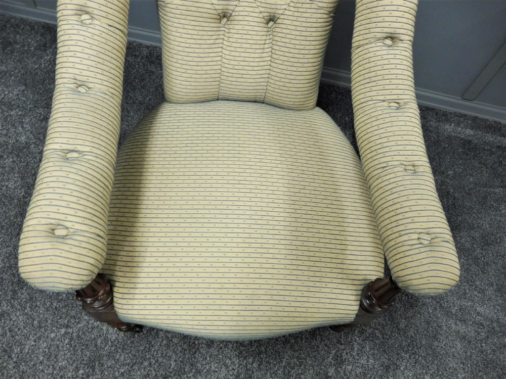 EXCELLENT QUALITY MID 19TH CENTURY WALNUT ARMCHAIR View XIII