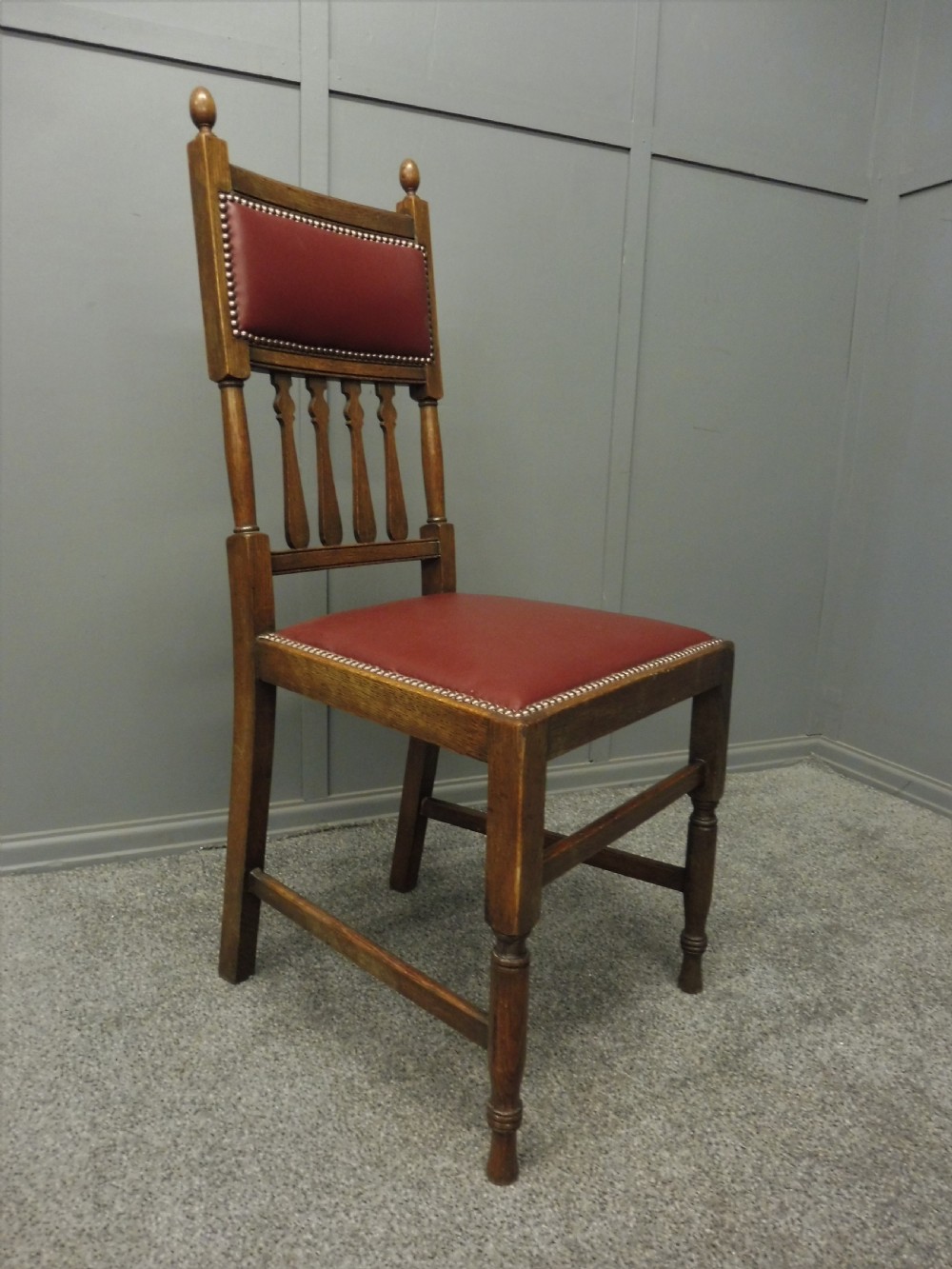 SET OF 6 OAK ARTS AND CRAFTS DINING CHAIRS View VII