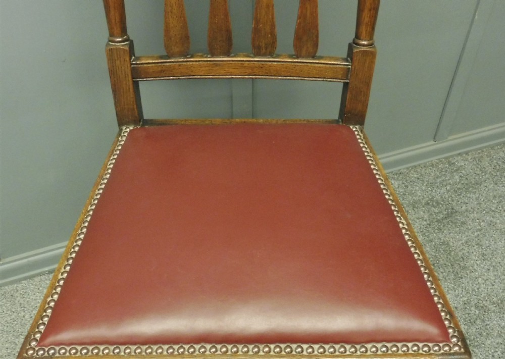 SET OF 6 OAK ARTS AND CRAFTS DINING CHAIRS View X