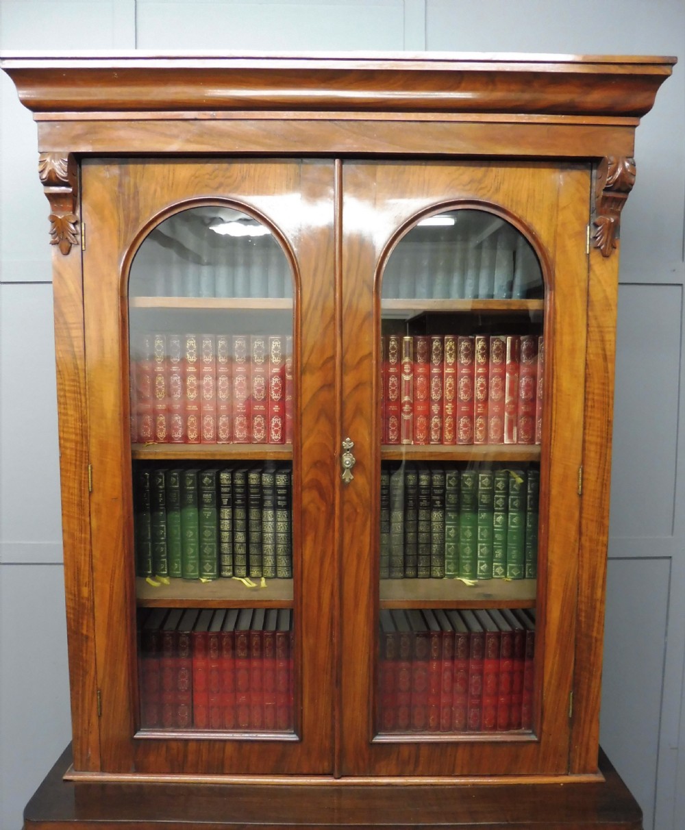 VICTORIAN FIGURED WALNUT BOOKCASE View IV