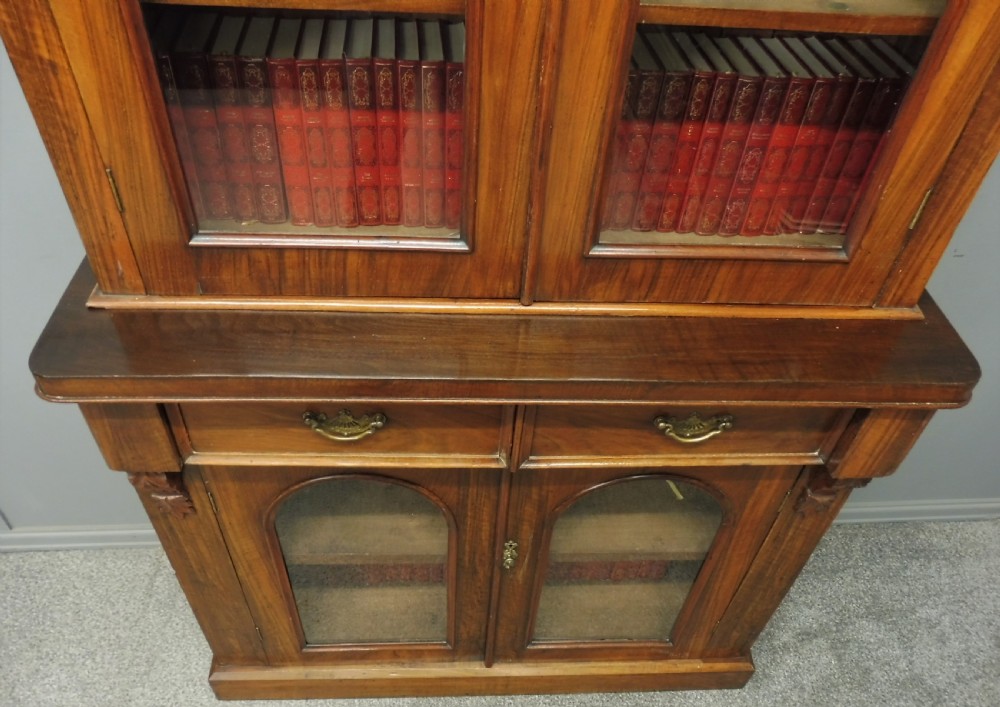 VICTORIAN FIGURED WALNUT BOOKCASE View VII