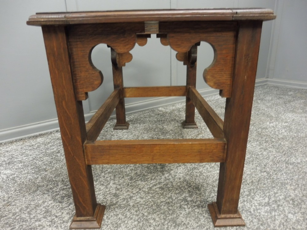 Excellent Oak Arts & Crafts Luggage  Stand View V