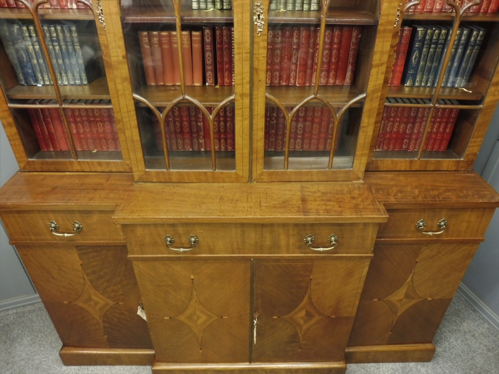 EDWARDIAN INLAID MAHOGANY BOOKCASE View VIII