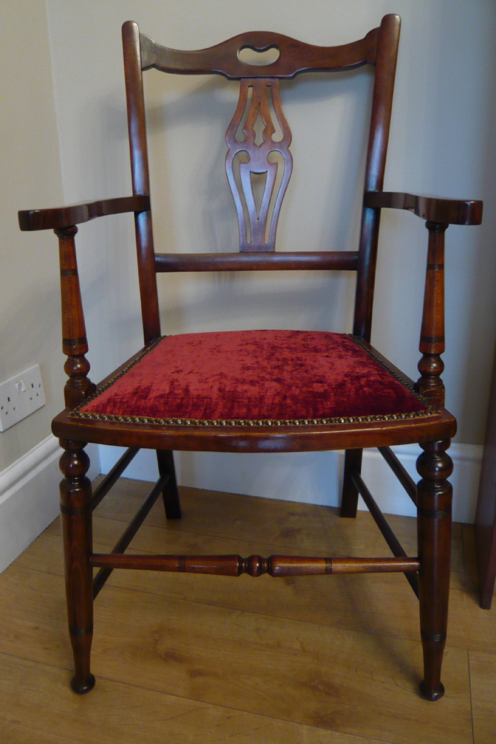 Edwardian Mahogany Ladies Bedroom Reading Chair Armchair 1910 View IV