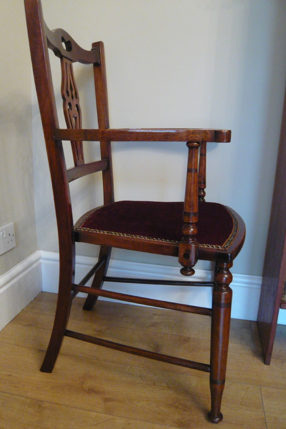 Edwardian Mahogany Ladies Bedroom Reading Chair Armchair 1910 View V
