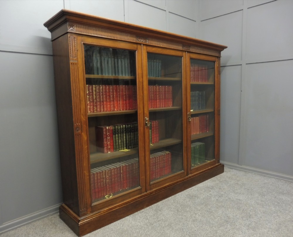EDWARDIAN OAK BOOKCASE View II