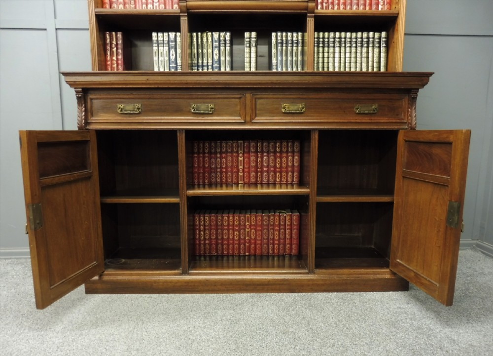 EDWARDIAN WALNUT BOOKCASE  View VII