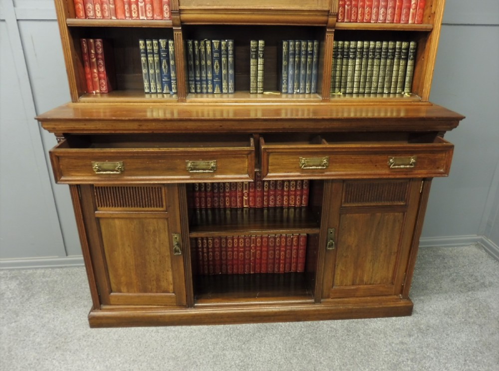 EDWARDIAN WALNUT BOOKCASE  View VIII