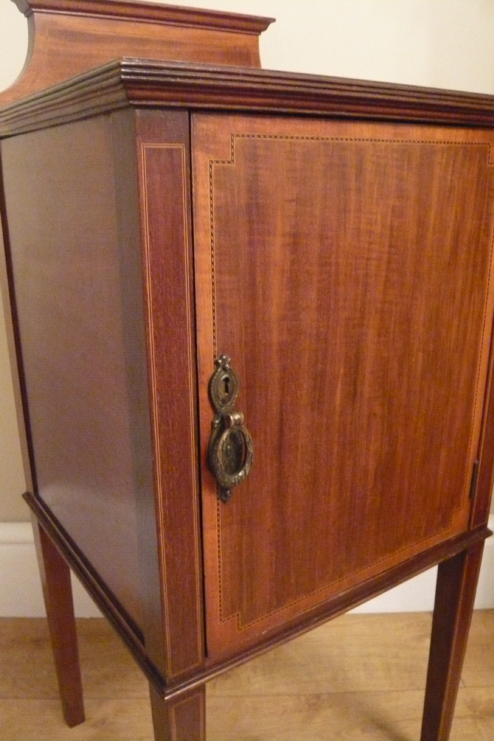 Edwardian Inlaid Mahogany Bedside Cabinet Night Stand c 1910 View IV