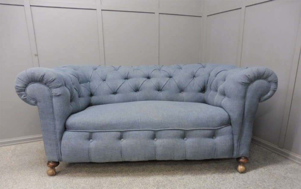 ANTIQUE DROP END CHESTERFIELD SOFA CIRCA 1900 View II