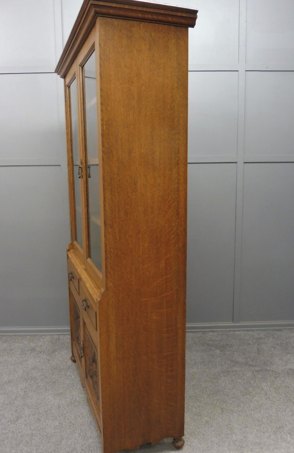 EDWARDIAN OAK BOOKCASE View IV