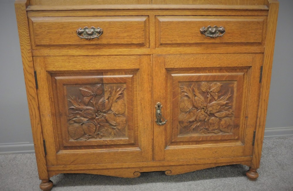 EDWARDIAN OAK BOOKCASE View VII