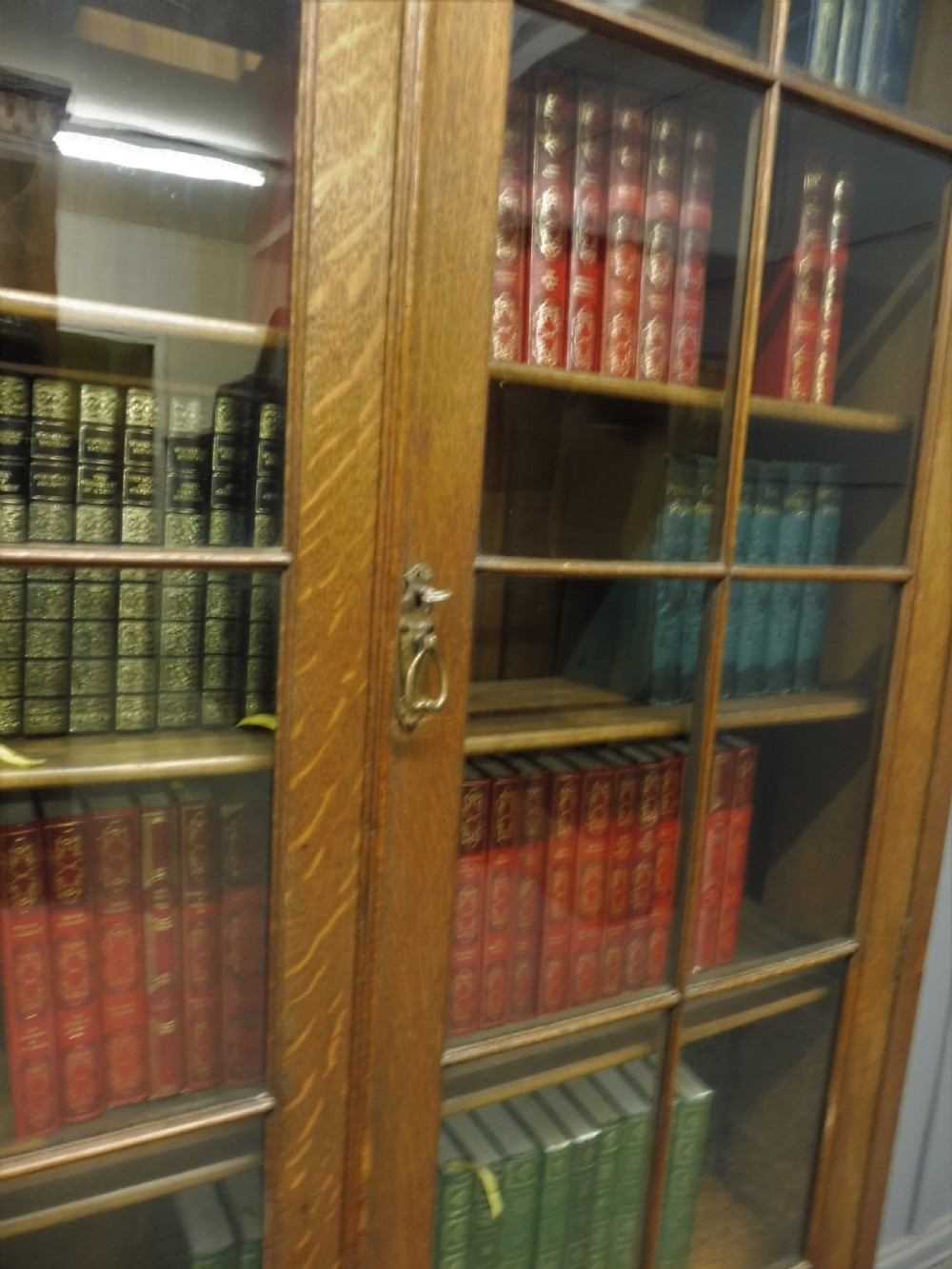 TALL GOLDEN OAK BOOKCASE View V