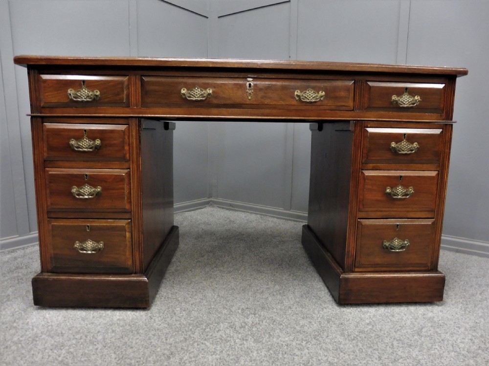 ANTIQUE WALNUT DESK CIRCA 1900 View III