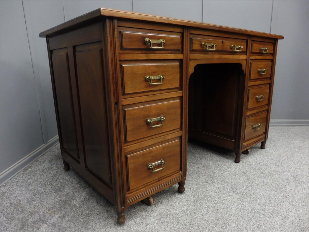 GOOD QUALITY WALNUT DESK CIRCA 1900 View IV