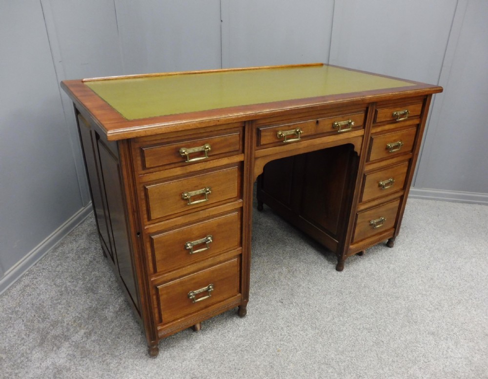 GOOD QUALITY WALNUT DESK CIRCA 1900 View V