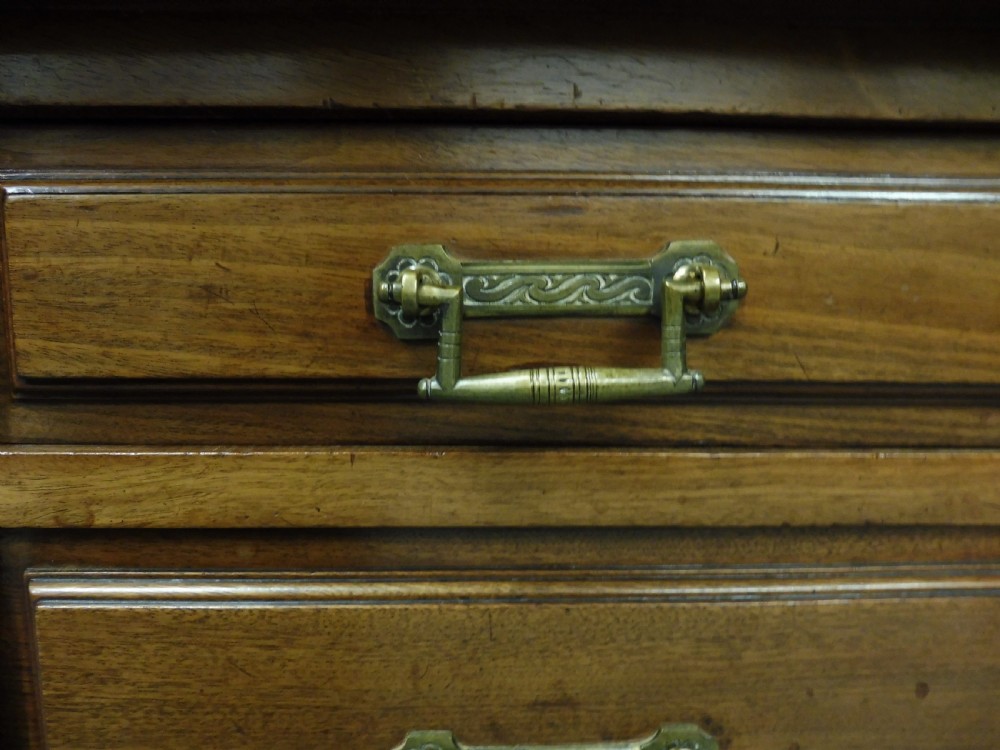 GOOD QUALITY WALNUT DESK CIRCA 1900 View XIII
