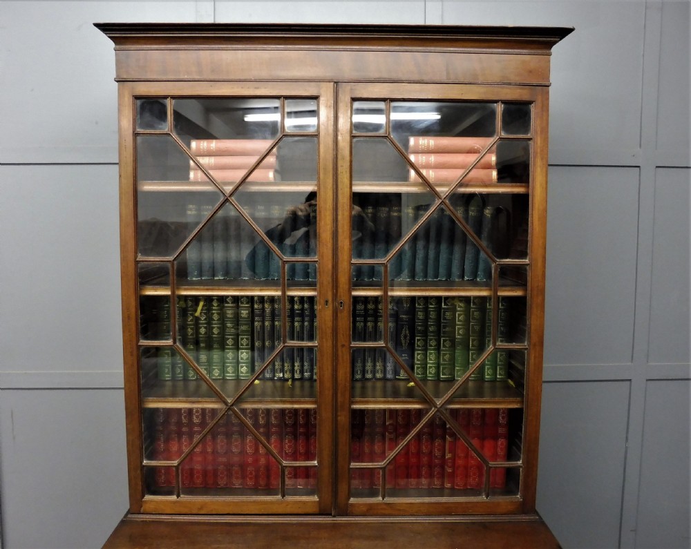 GEORGE 3RD COUNTRY COTTAGE SECRETAIRE BOOKCASE View IV