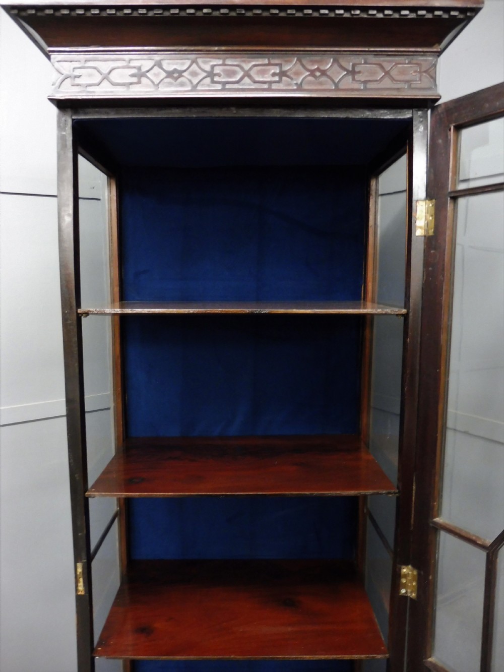 TALL SLIM MAHOGANY DISPLAY CABINET CIRCA 1900-1910 View V