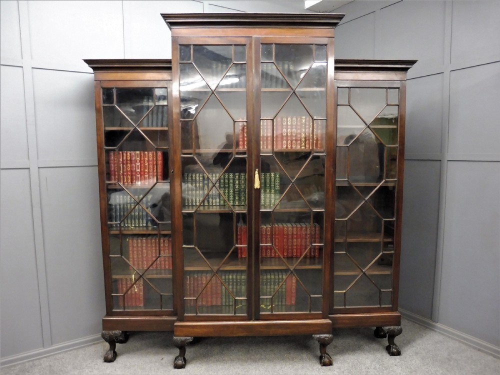 LARGE VICTORIAN MAHOGANY BOOKCASE View II