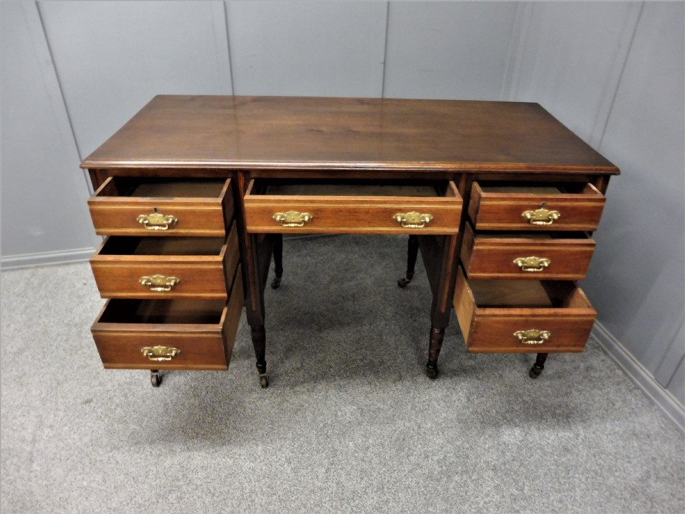 LATE VICTORIAN MAHOGANY DESK View XI