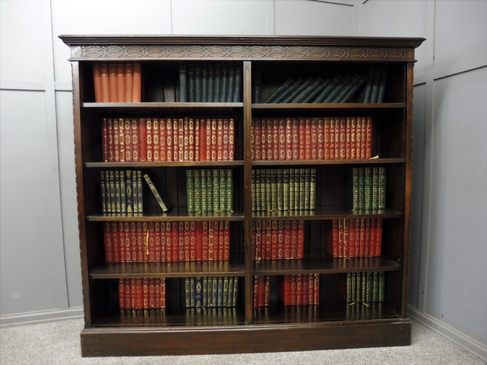 EDWARDIAN MAHOGANY BOOKCASE