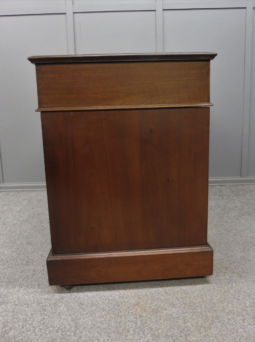SMALL EDWARDIAN MAHOGANY DESK View X